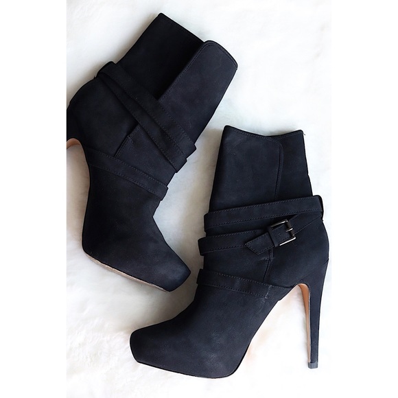 Aldo Shoes - EUC Aldo Black Buckle Heel Boots
